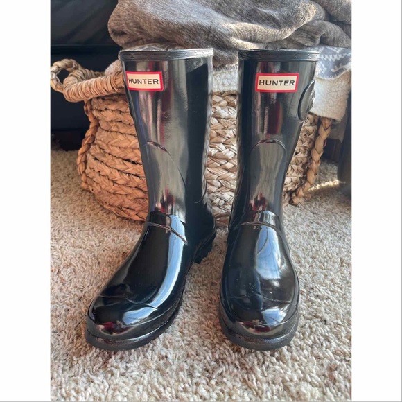 Hunter Shoes - Women’s Hunter Short Gloss Boots